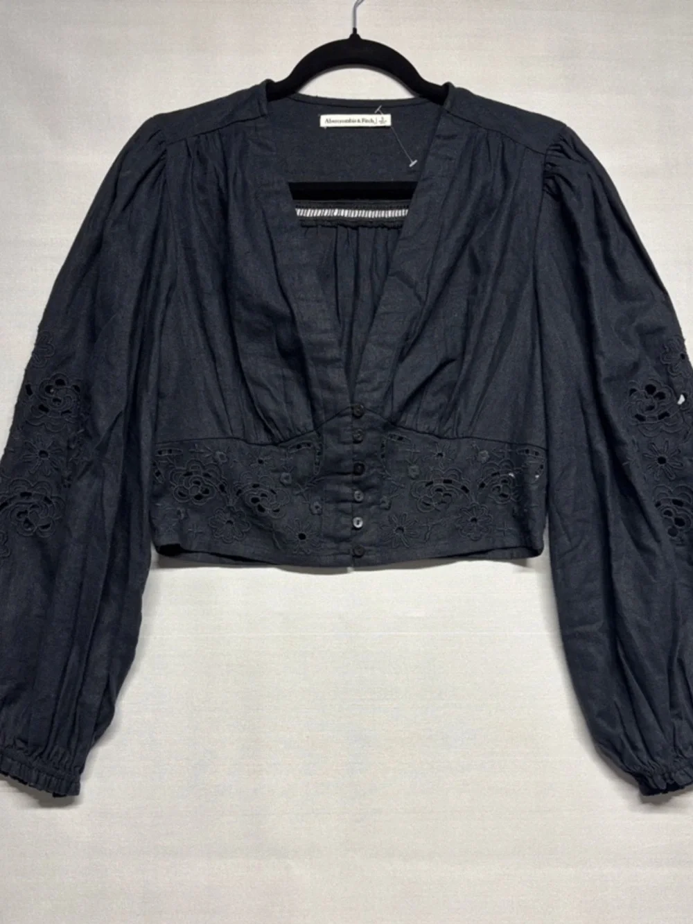NWT Abercrombie & Fitch Black Linen Plunge Cutwork Eyelet Boho Cottagecore Top